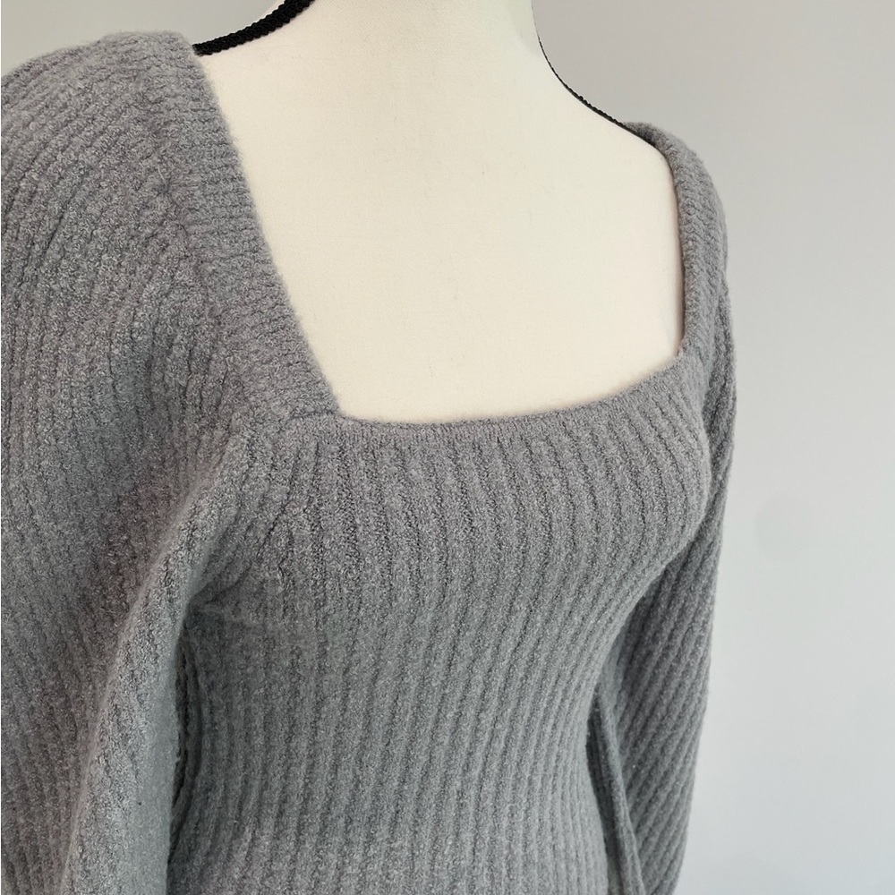 Line & Dot Light Gray Ribbed Sweater - Picture 9 of 16